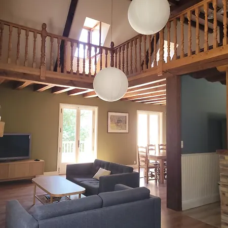 Maison Du Morilhou 펜션 Auriac-du-Périgord
